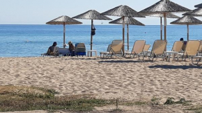 ammos seafront family apartments